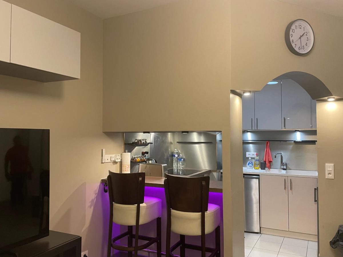 Luxurious Flat In Bondy, Apartamento Exterior foto