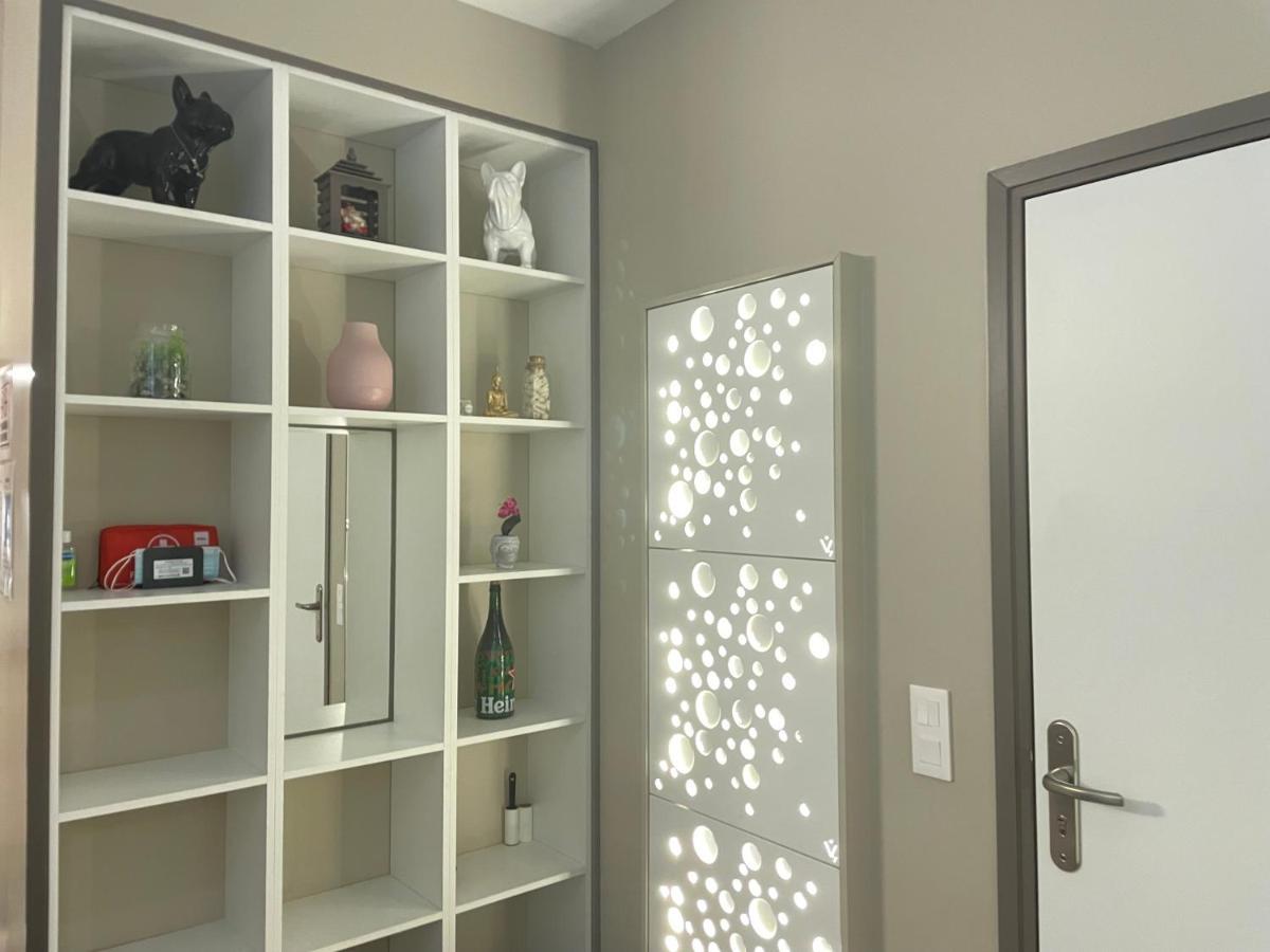 Luxurious Flat In Bondy, Apartamento Exterior foto